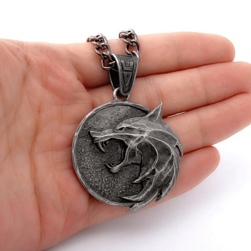 Men's Wizard Wolf Head Pendant Necklace