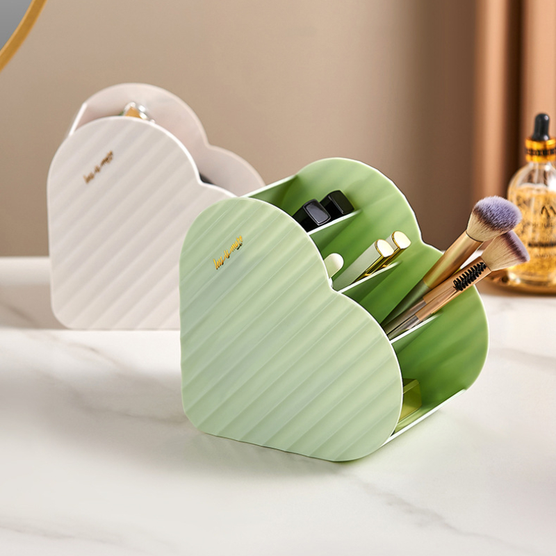 Makeup Brush Holder Organizer Heart Shape 4 Slot Cup for Vanity Bathroom
