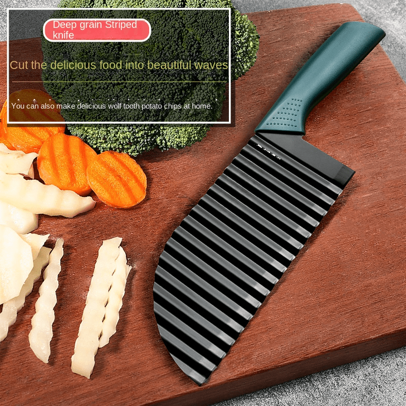 Sharp Crinkle Cutter for Potatoes, Carrots - Kitchen Gadge