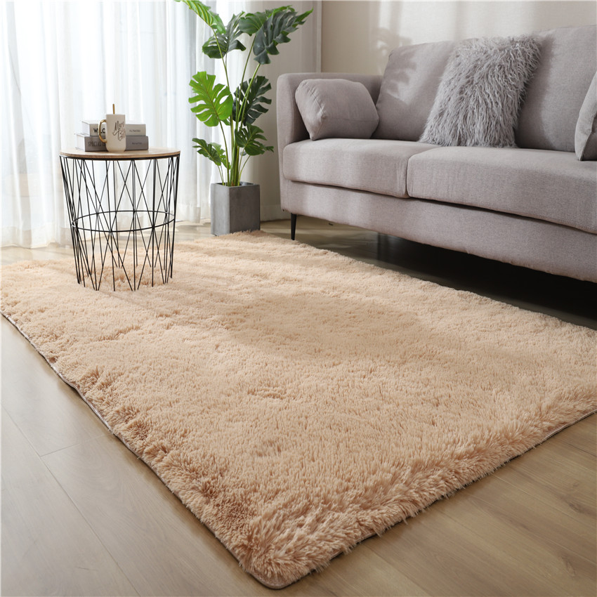 Gorilla Grip Fluffy Faux Fur Rug, Machine Washable Soft Furry Area Rugs,  Rubber Backing, Plush Floor Carpets for Baby Nursery, Bedroom, Living Room
