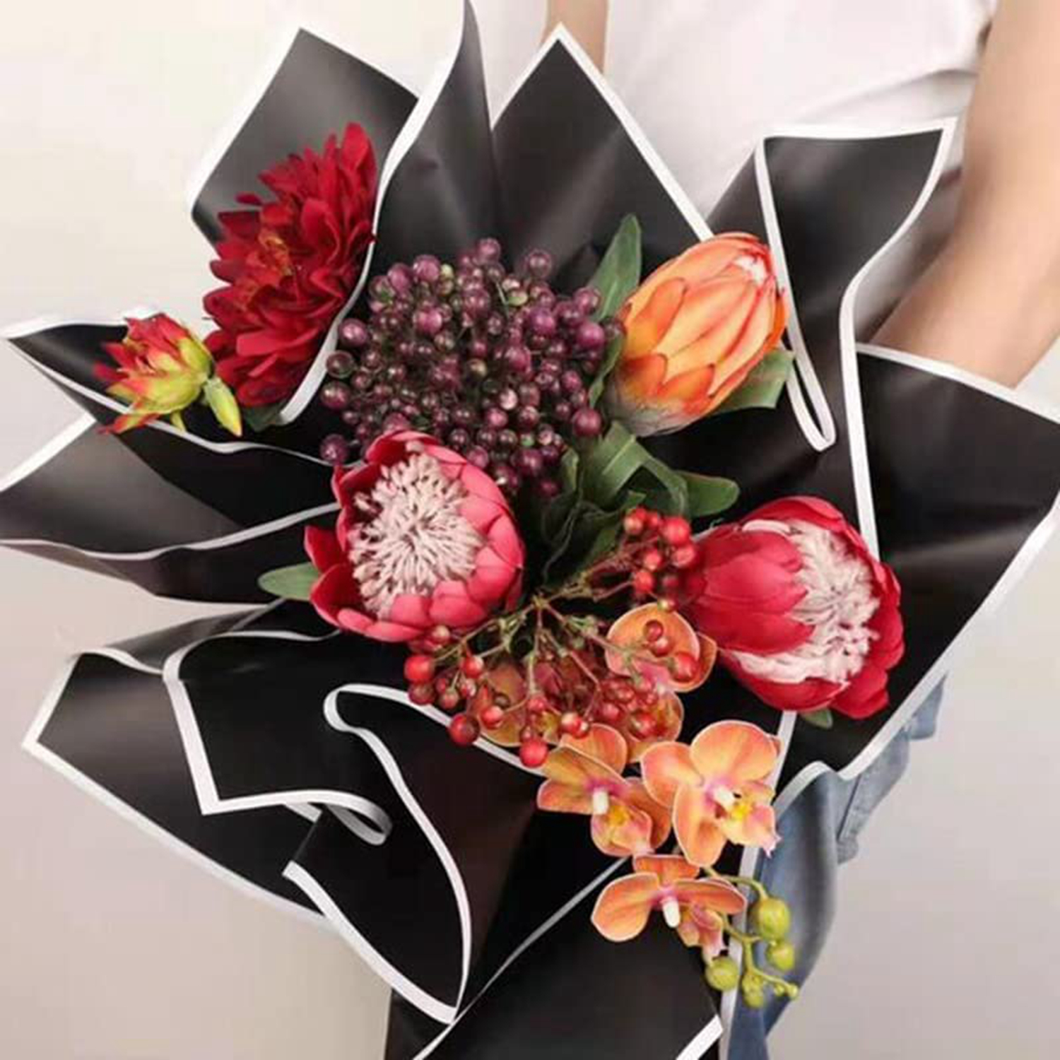 Red Flower Bouquet Paper Half-Waterproof Floral Packaging  Materials,Gift,Fresh Flower Packaging,10 Sheets/Package