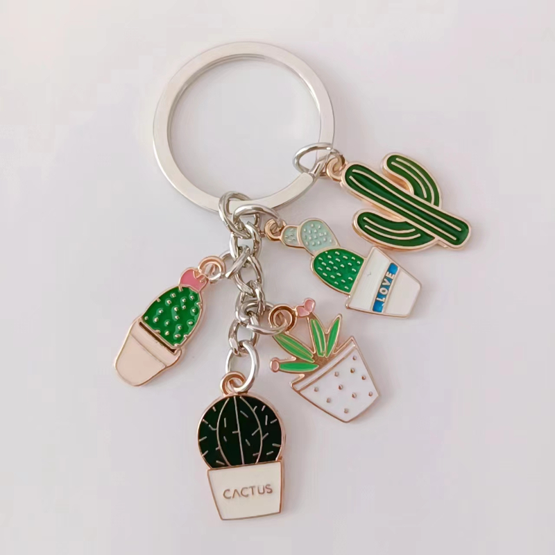 

Lovely Cactus Key Chain Green Plants Key Chain Car Jewelry Gift Key Bag Accessories