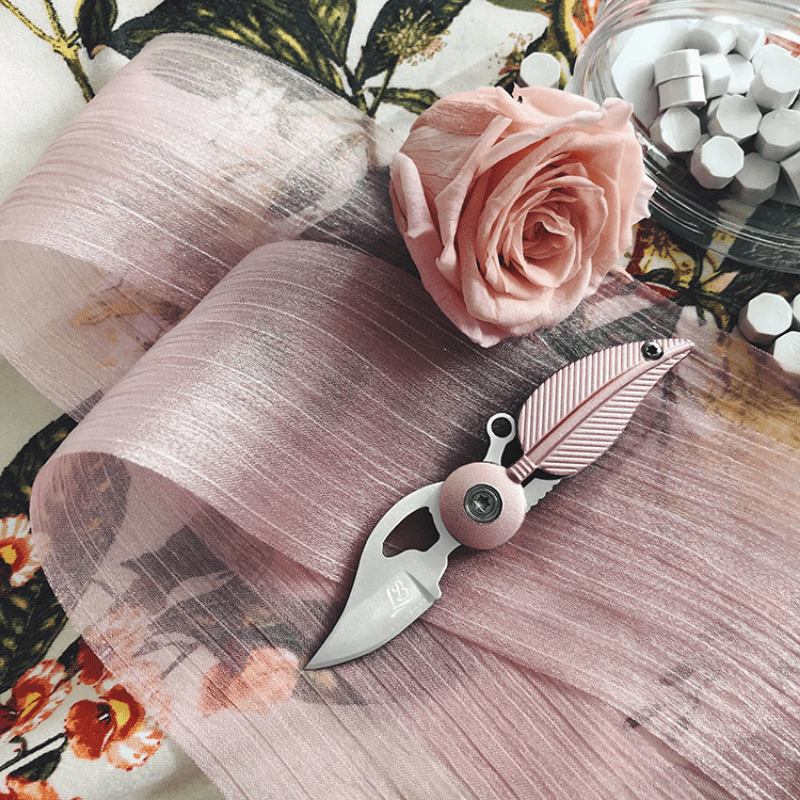 Cute Mini Love Heart Utility Knife: A Perfect Gift For - Temu