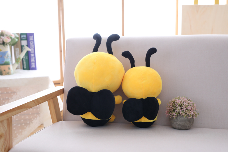 Bee Blanket - Cute Bee Gifts for Women Bee Lovers- Bee Throw Blankets - Bees  Cozy Soft Kawaii Cartoon Plush Yellow Blanket - Christmas Birthday Gifts -  Bee Hive, Honey Bee Decor