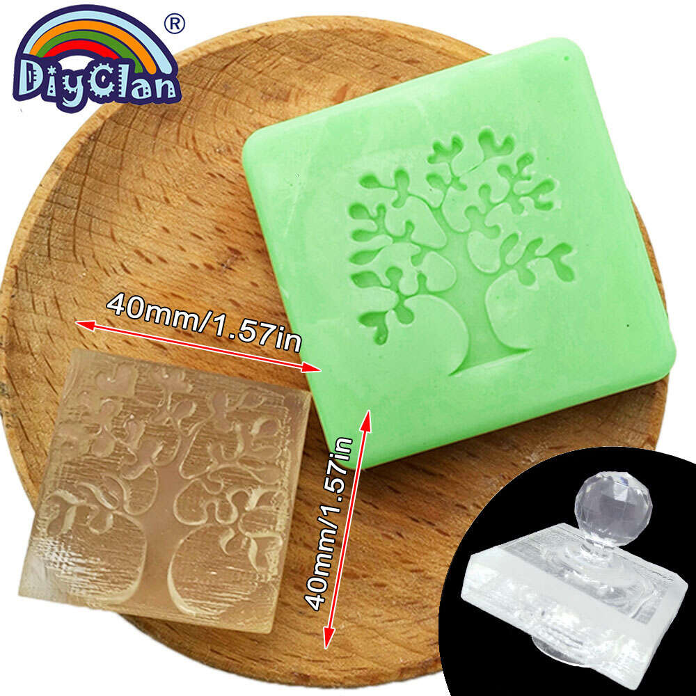 ZQWE Soap Chapter Letter Heart Pattern Mini DIY Soap Stamp Handmade Soap  Stamps White Resin Soap Chapter Personality Craft Production  (1.57x1.57inch)