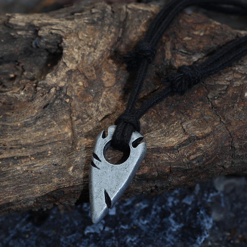 Nordic Stainless Steel Arrow Pendant Necklace, Punk Style