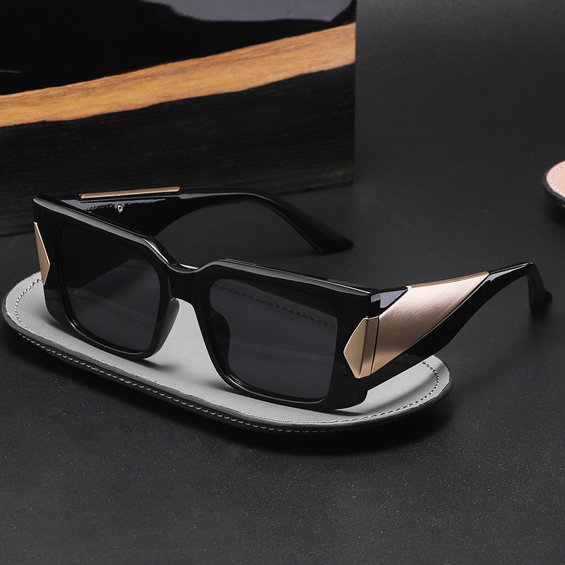 Sunglasses For Men Plastic Fashionable Luxury Design Square
