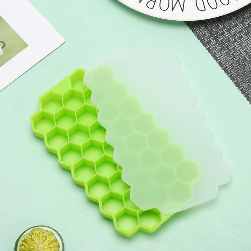 Silicone Ice Cube Tray With Lid - 37 Cavity