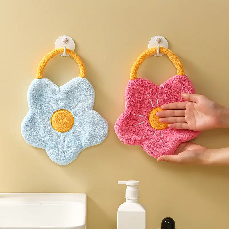 Quick Dry Hand Towels, Coral Fleece Creative Flower Shape Wipe