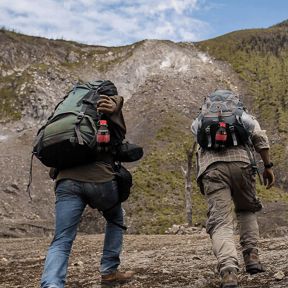 2pcs Hanging Water Bottle Holder Clip Silicone Water Bottle Carrier Outdoor  Water Bottle Portable Water Bottle Ring Holder with Key Ring Hook S