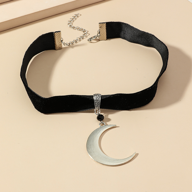 Witch Accessories Women 90s Choker Necklace Chokers Gothic Miss Crescent  Moon