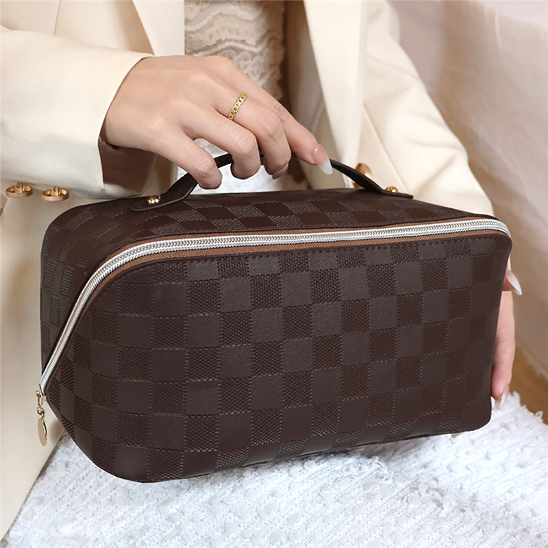Products by Louis Vuitton: Cosmetic Pouch  Louis vuitton cosmetic pouch, Louis  vuitton, Leather travel accessories