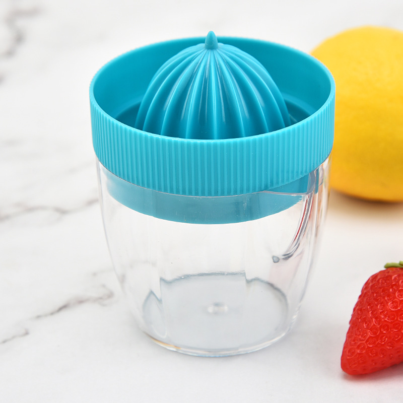 Manual Plastic Small Juicer, For Home And Kitchen