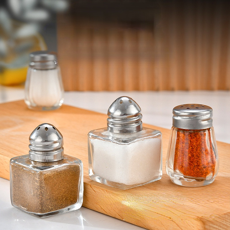 Quantitative Salt Shaker, Salt And Pepper Shakers, Precise Quantitative Spice  Dispenser, Air-tight Clear Glass Seasoning Bottle For Kitchen, Kitchen  Supplies, Kitchen Gadgets - Temu