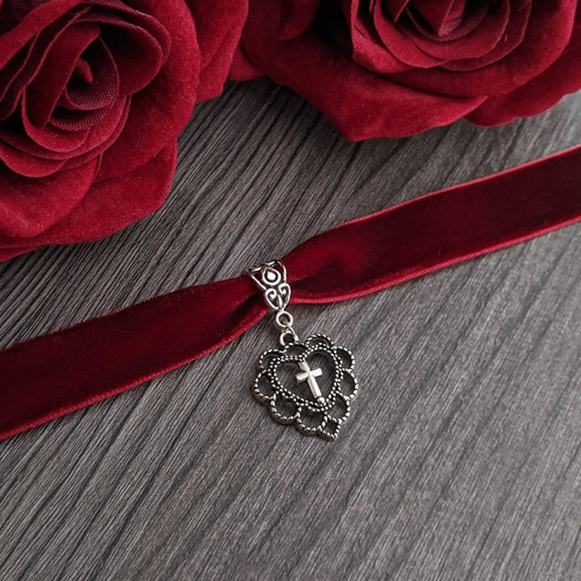 Red Velvet Choker Pendant Necklace - Vampire Accessories for Women and Girls