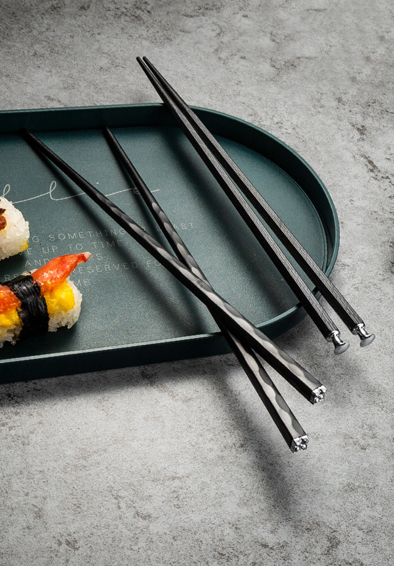 5Pairs Japanese Chinese Chopsticks Food Sushi Sticks Reusable Korean  Chopsticks Set Gift Metal AlloyTableware Palillos Chinos