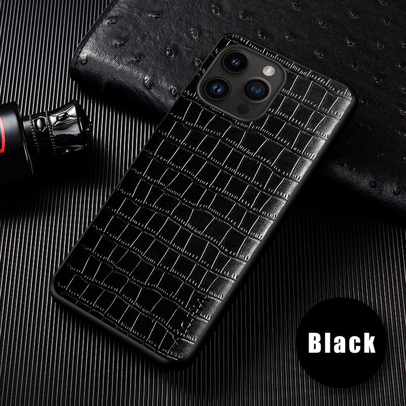 Luxury Black iPhone 14 Plus Cover