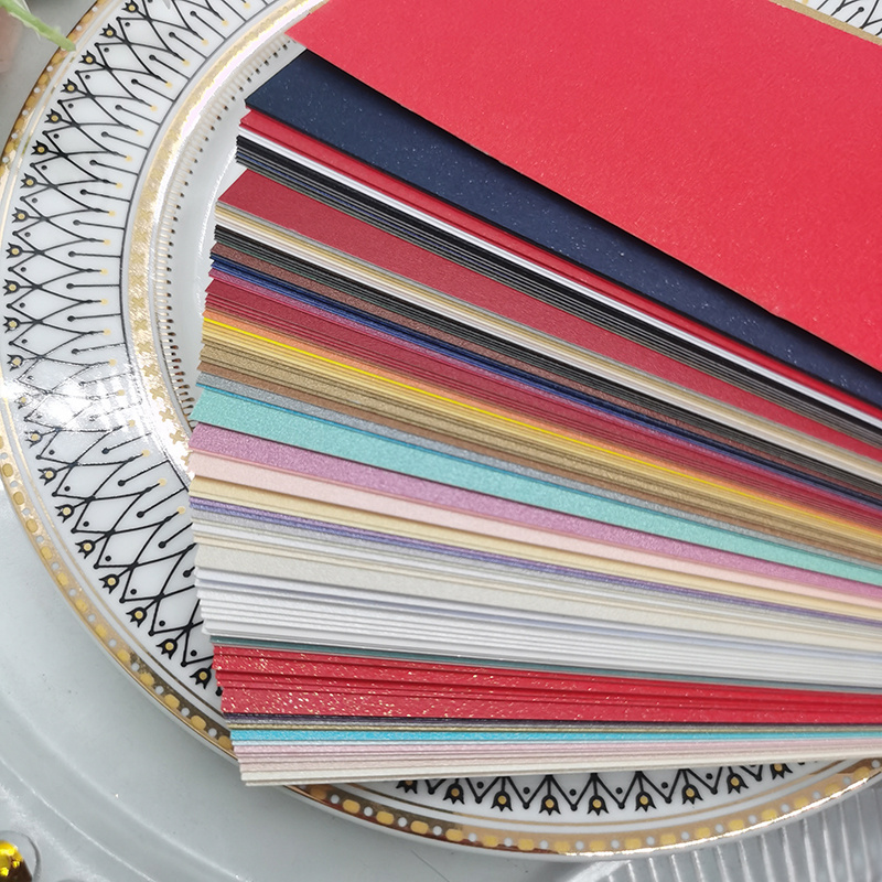 Cerulean Blue Cardstock - 12 x 12/ 30,5 cm x 30,5 cm - 65lb Cover / 176gsm  - 25 Sheets - Clear Path Paper : : Arts & Crafts