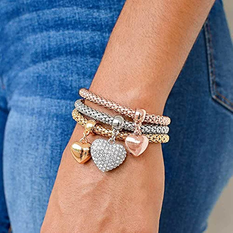 Women's hot sale heart bracelets