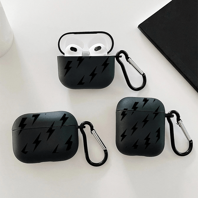 Gift-worthy Black Lightning Graphic Pattern Headphone Case