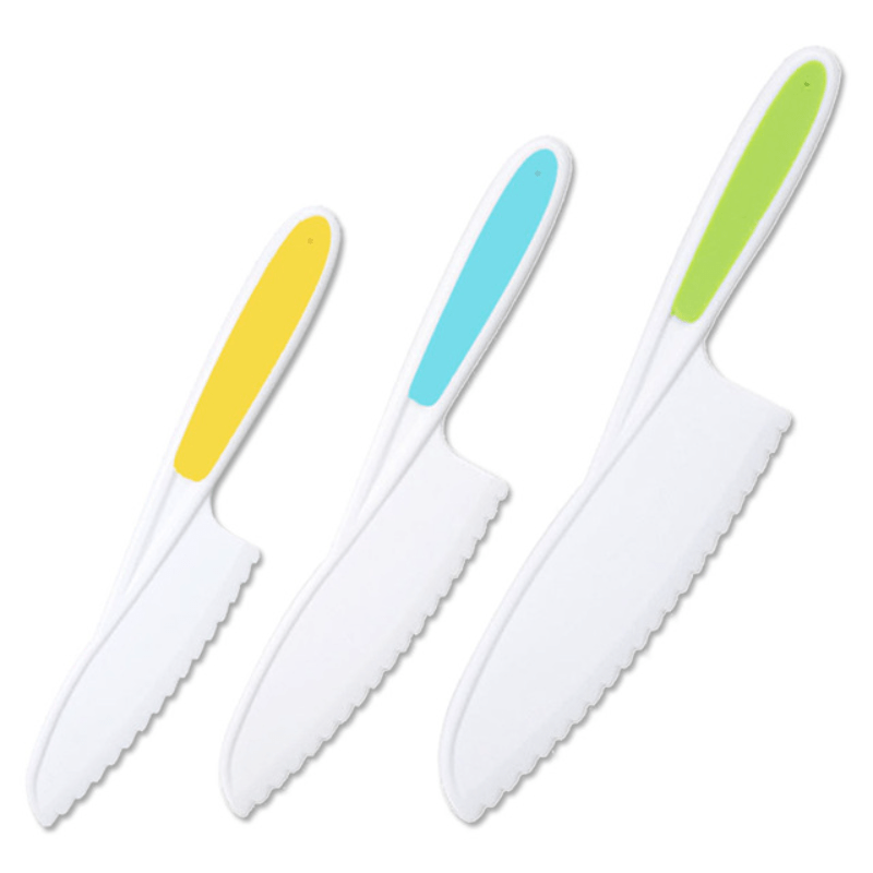 Coltelli per bambini Set di coltelli da cucina in nylon a 3 pezzi: coltelli  da cucina per bambini in 3 dimensioni e colori / impugnatura salda, bordi  seghettati, coltelli per bambini senza