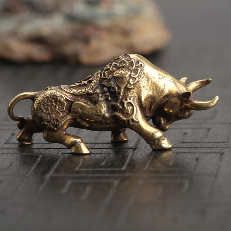 Brass Figurine Small Cow Statue House Ornament Animal Figurines Office Gift  