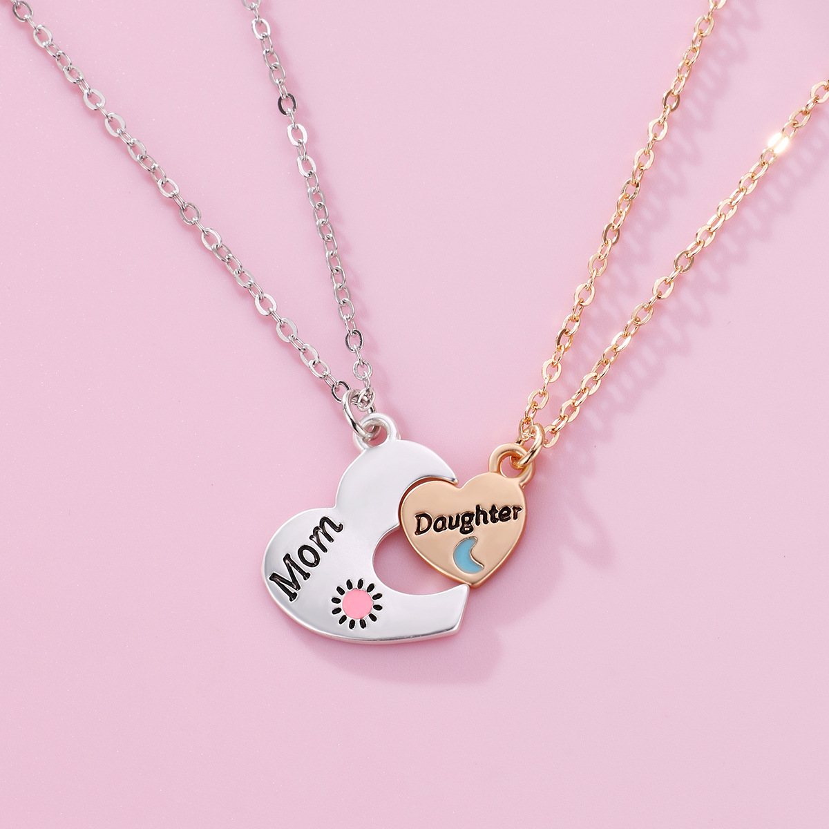 Nuevos regalos temáticos para mujeres jóvenes, amuleto para hija amada,  tema YW 2020, regalos SUD con corazón de hija amada o amuleto de rosa para  collar o pulsera -  México