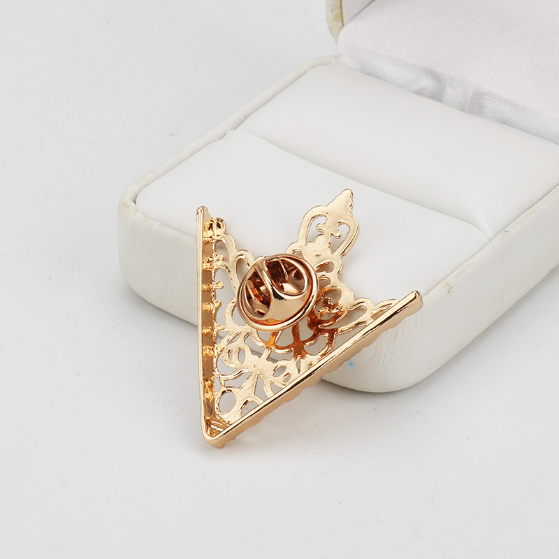 Bohemian Court Style Collar Buckle Pin for Shirts