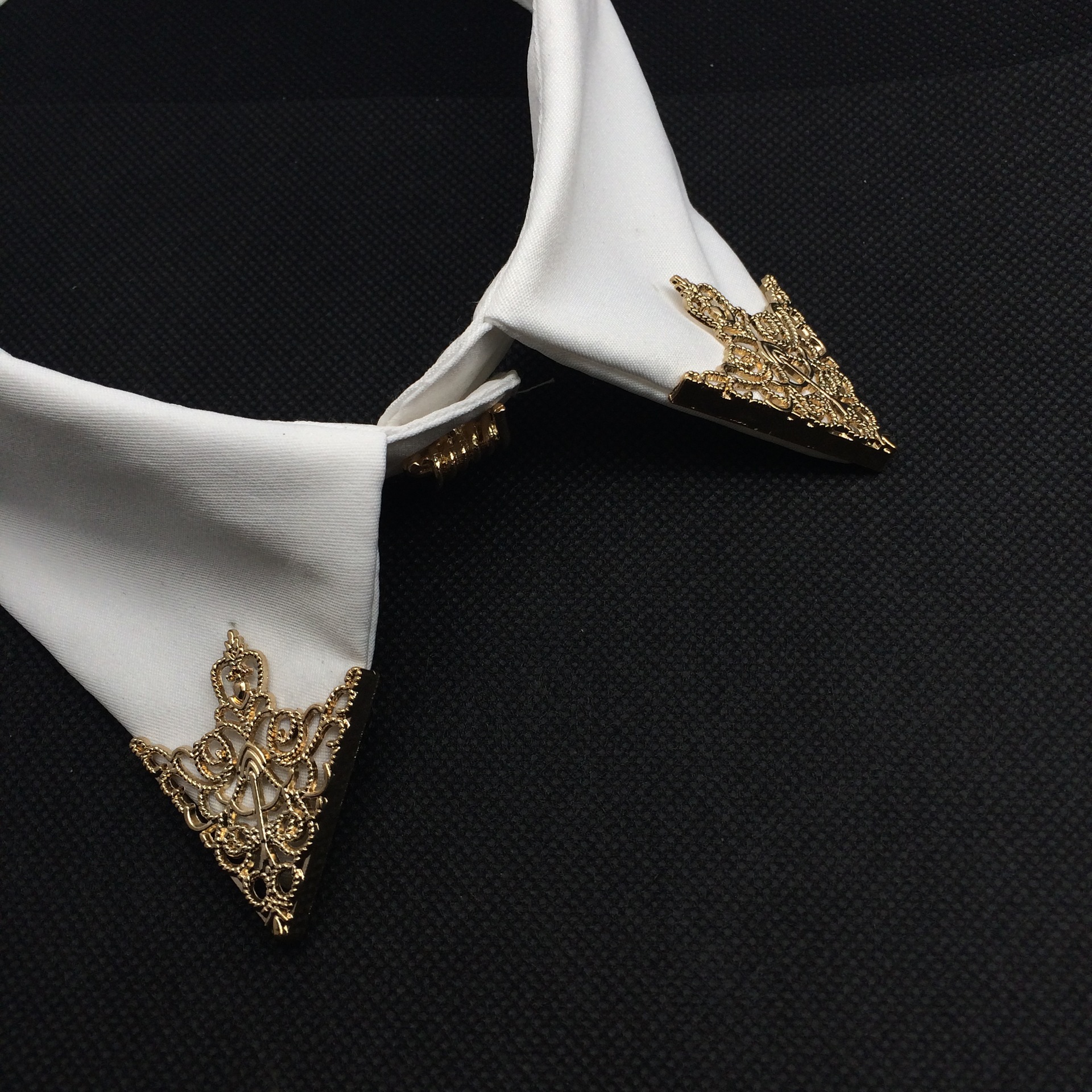 Bohemian Court Style Collar Buckle Pin for Shirts