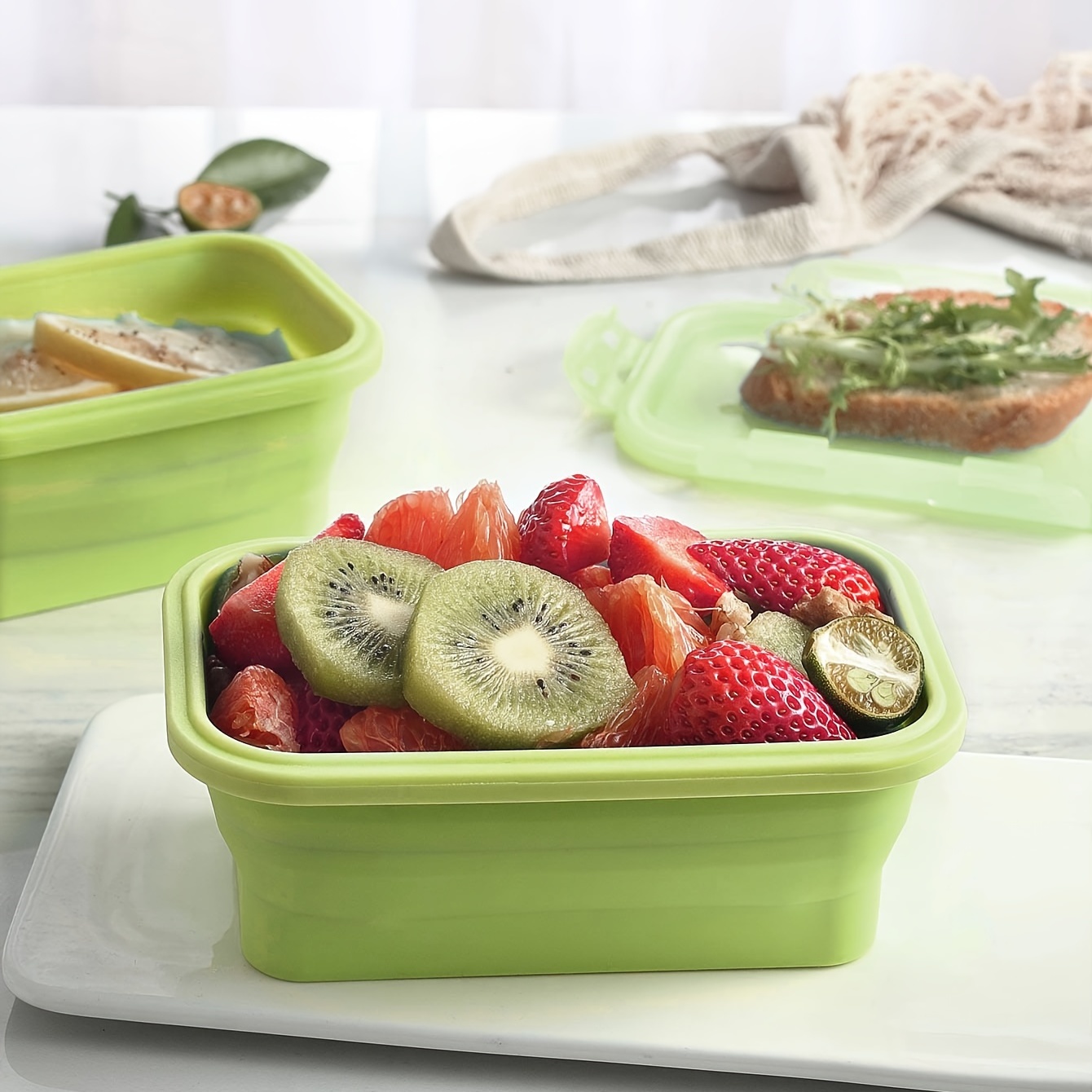 Silicone Food Storage Containers with BPA Free Airtight Plastic