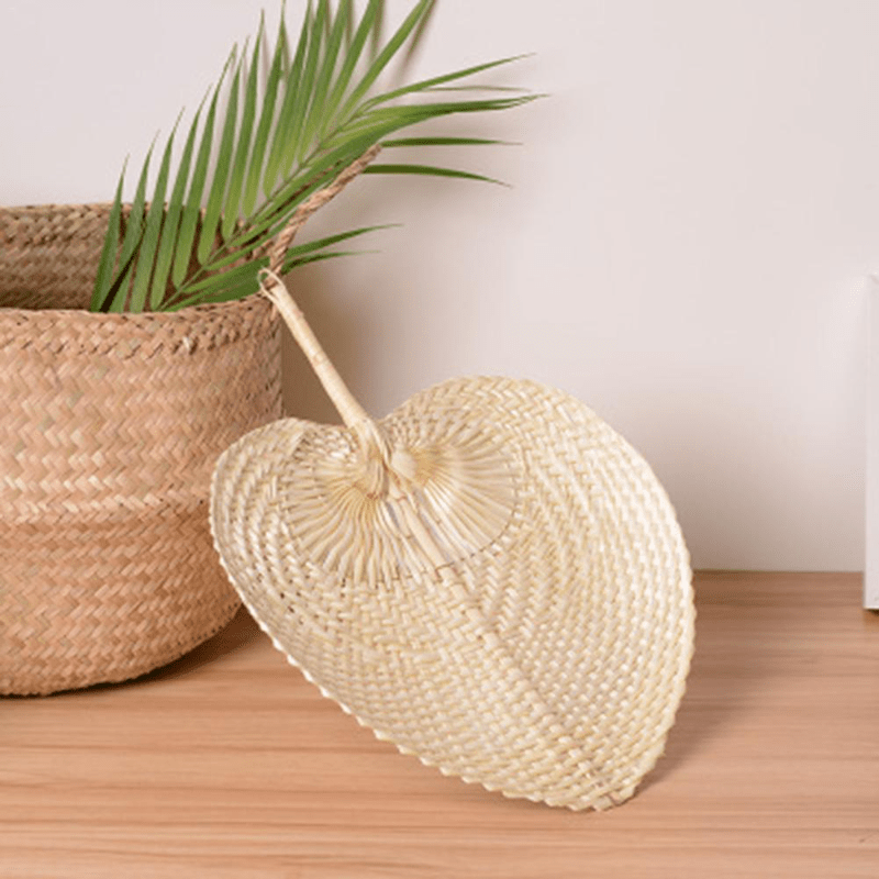 1pc Handmade Traditional Style Bamboo Woven Heart-shaped Fan Summer Fan