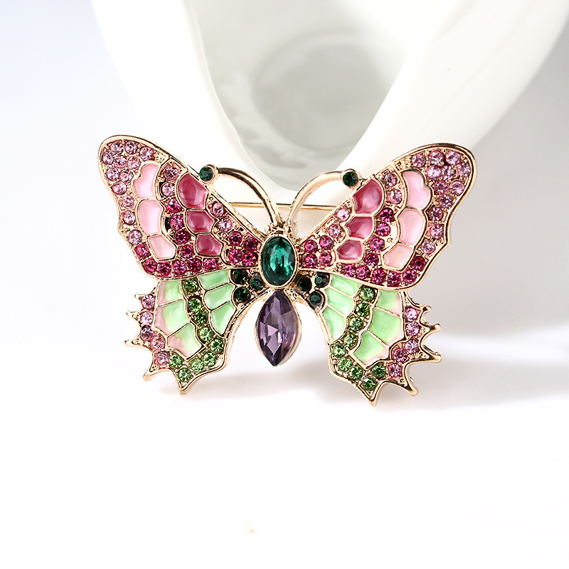 Vintage Butterfly Brooch Insect Coat Pin Baroque Style Clothing Accessory