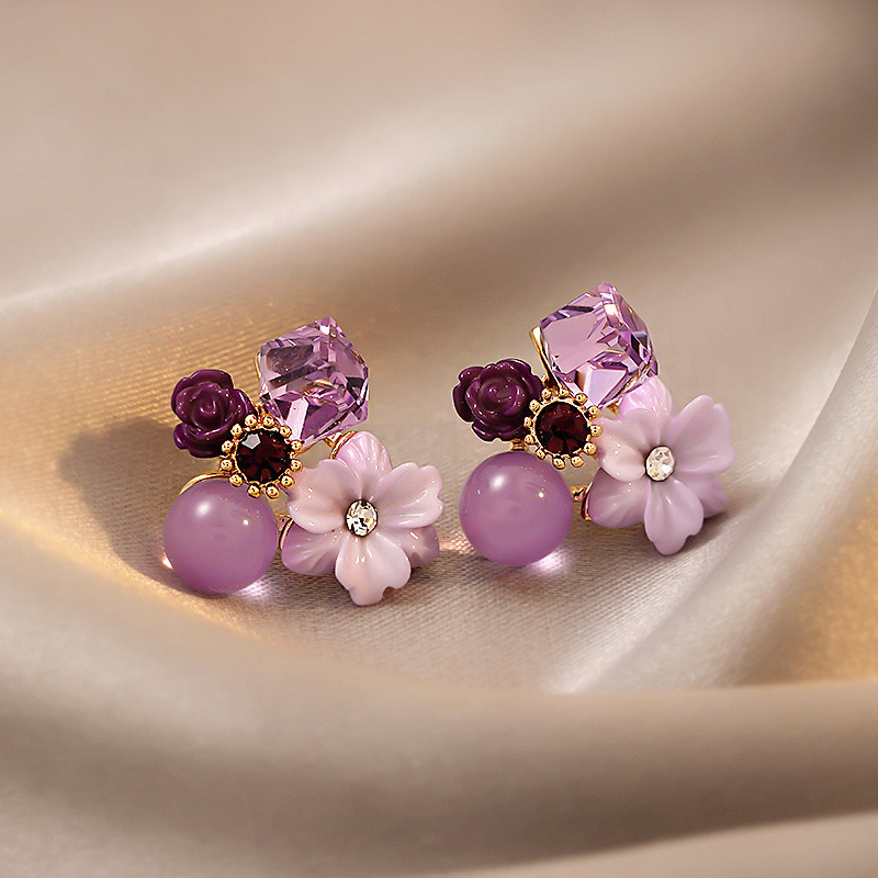 2023 new retro purple crystal flower earrings enhance your temperament with a gentle niche design sense christmas halloween thanksgiving gift details 0