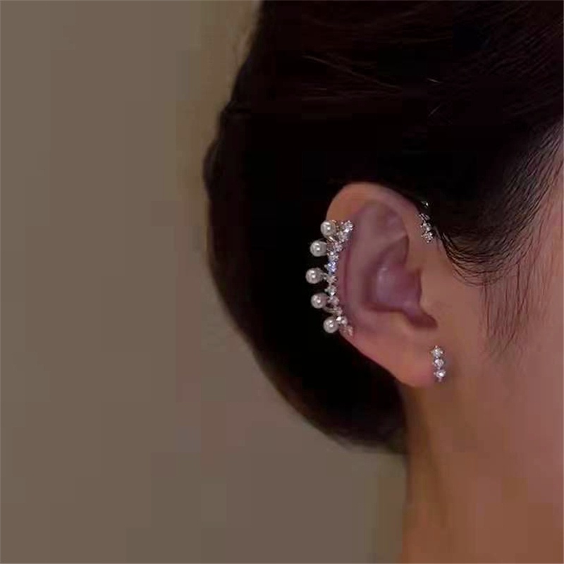 Faux Pearl Pendant Shiny Rhinestone Inlaid Ear Cuff Elegant Vocation Style  Banquet Wedding Accessories Female Gift