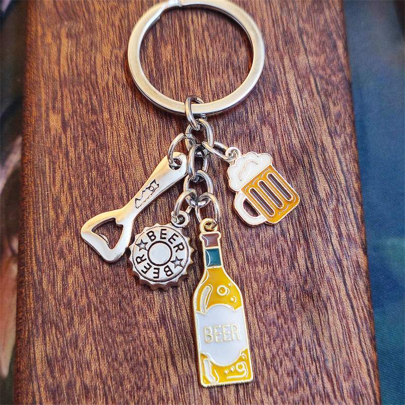 Beer Babe Keychain, Beer Lover Gift, Beer Drinker Gifts, Funny Beer  Keyring, Beer Key Chain, Gift for Friend, Drinking Buddies, Gift for Her 