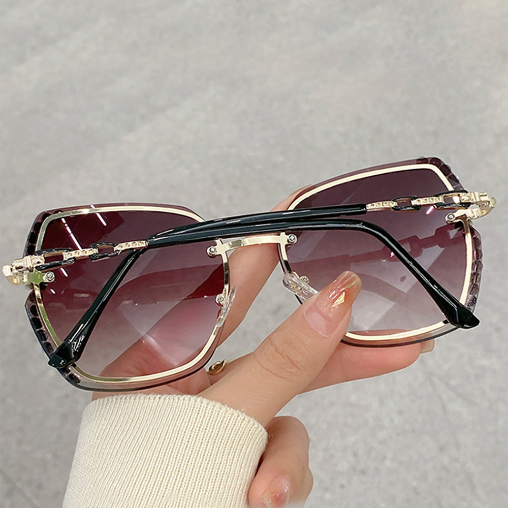 Oversized Rimless Fashion Sunglasses For Women Casual Rhinestone Chain Charm  Gradient Glasses For Summer Beach Party, Uv400 - Temu