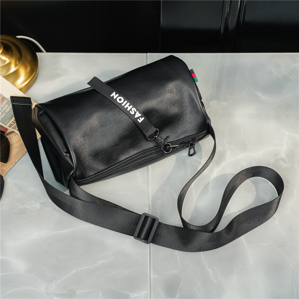 Men's Fashionable Simple Black Horizontal Barrel Bag For Work & Commute,  Shoulder & Crossbody Bag