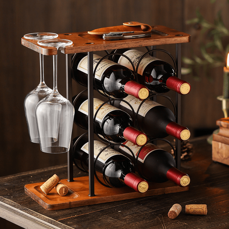 Small - Wine Glasses & Bottle