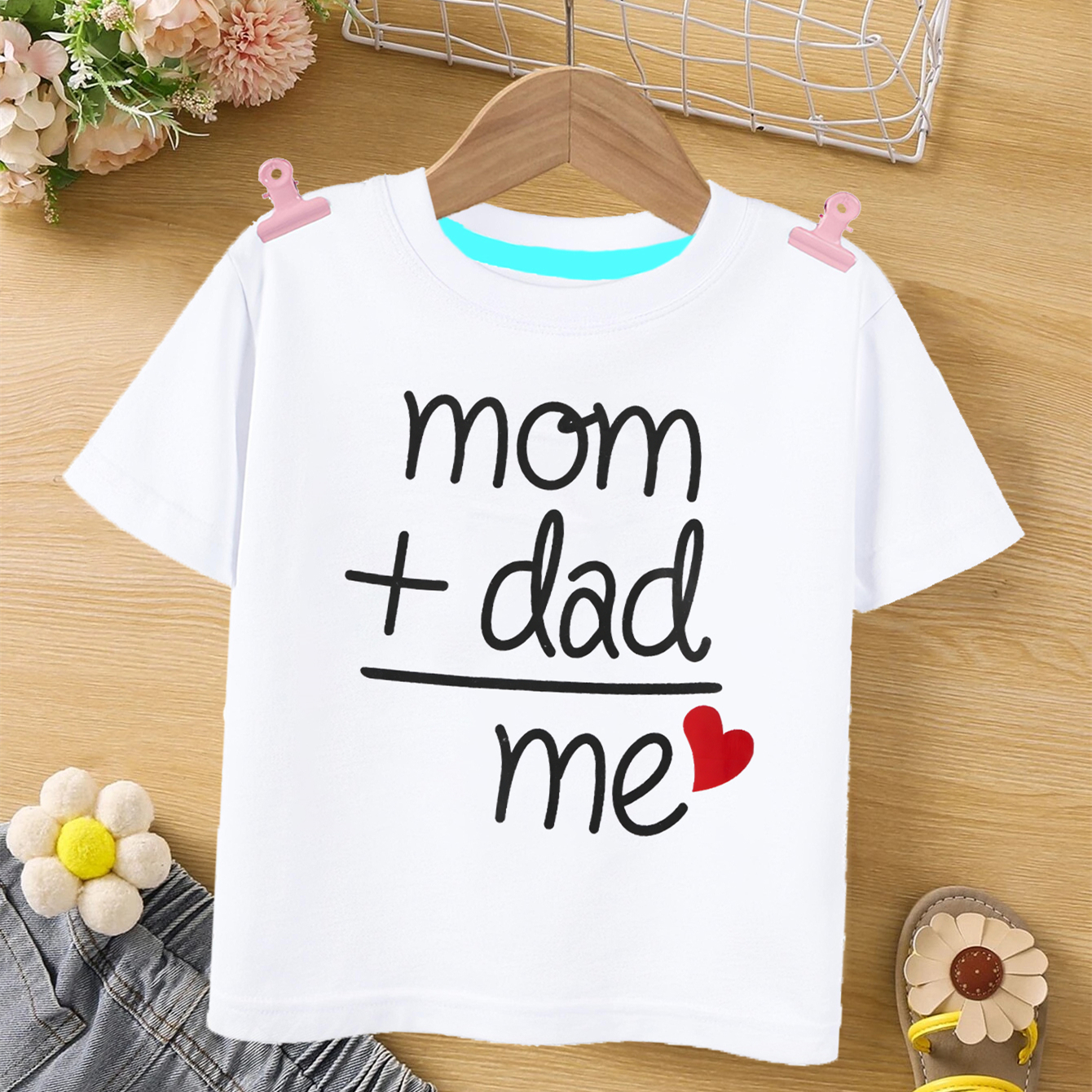 

Girl's Trendy Cotton T-shirt, Casual "mom + Dad = Me" Print Mid Stretch Short Sleeves Tee Top, Kid's Clothing