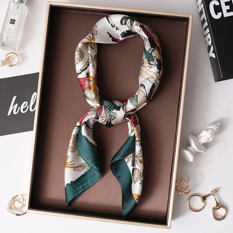 Flower Print Neckerchief Classic Shawl Silk Square Scarf Vintage Head Wrap