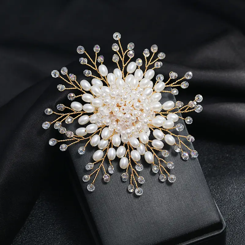 Pearl Brooches Flower Pins for Women Girls White Pin Dress Clips Handmade  Flower Brooch Pins for Women Fashion Lady Brooch 