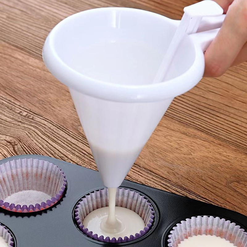 Plastic Batter Dispenser: A Must-have Kitchen Gadget For Baking! - Temu