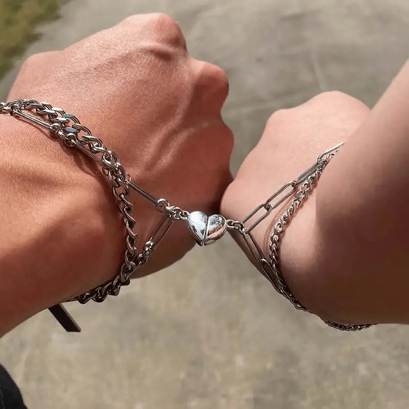 2pcs / set magnet pendant bracelet for couples high quality