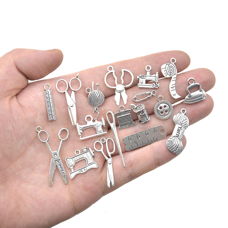 

18pcs Mixed Sewing Collection Charms Antique Silver Alloy Metal Scissor Pipe Yarn Clew Button Pendants For Diy Jewelry Making Supplies