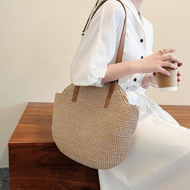 New Ladies Fashion Versatile Mini Handbag Small Bag Texture Straw