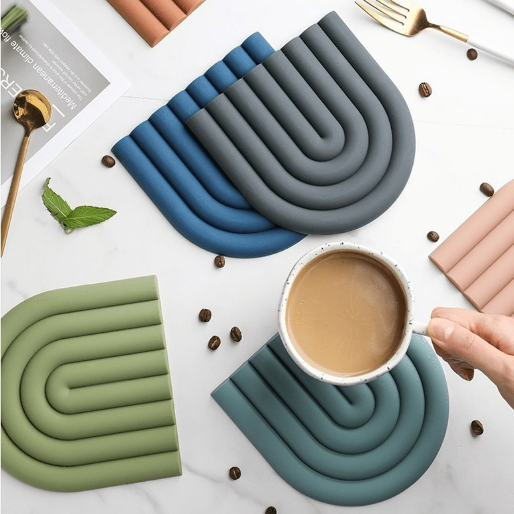 Rainbow Silicone Table Mat Coaster Hot Dishes Pot Holder Placemat  Multipurpose Pot Holders for Kitchen Heat Resistant Table Pads