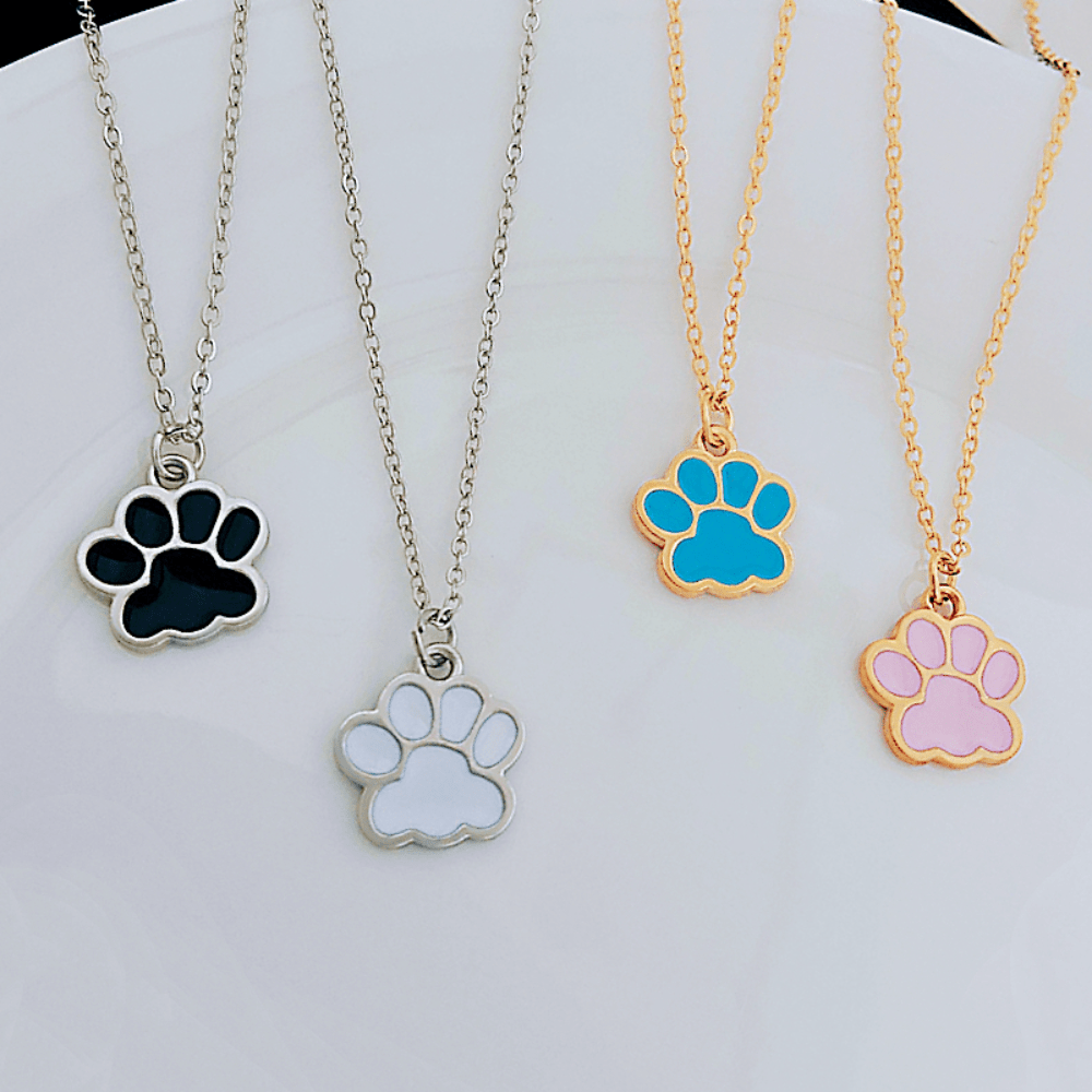 Cat deals paw pendant