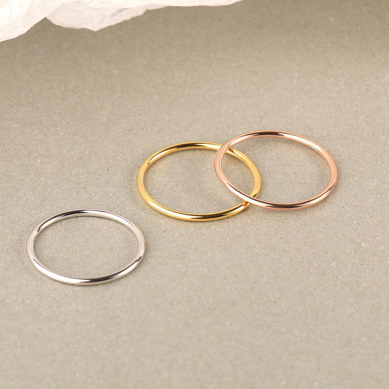 Thin Polished Rose Silvery Unisex Ring