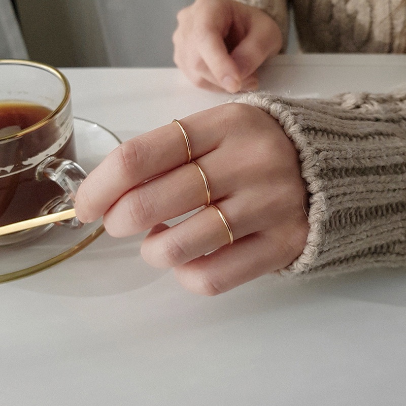 Thin Polished Rose Silvery Unisex Ring
