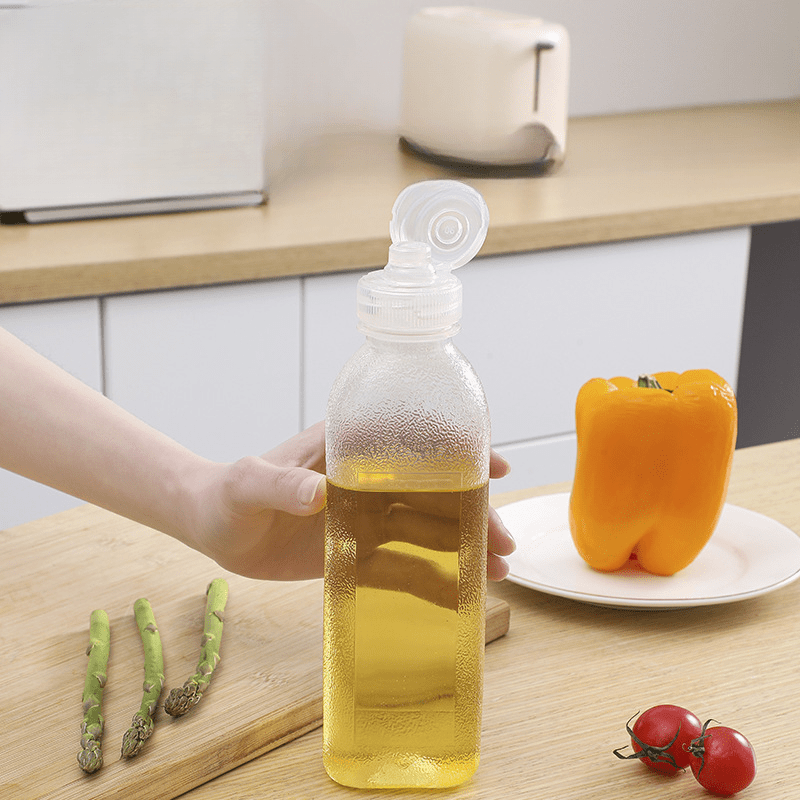 Oil Bottle Kitchen Oil Spray Bottle Condiment Squeeze Bottles